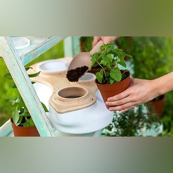 NIB Bionicraft Biovessel Living Composter - Picture 4 of 6